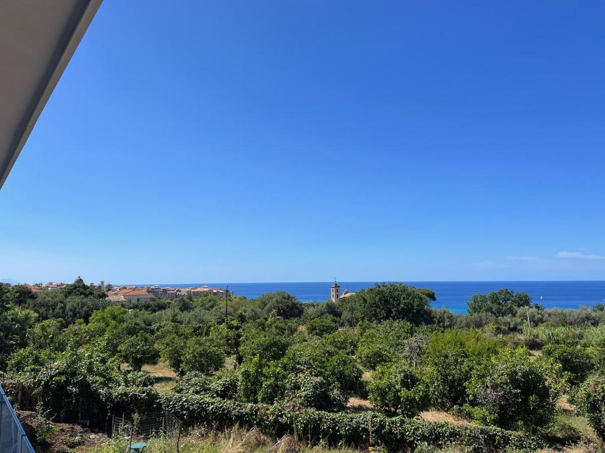 Aurantia - Mediterranean Tale Tropea Eksteriør bilde
